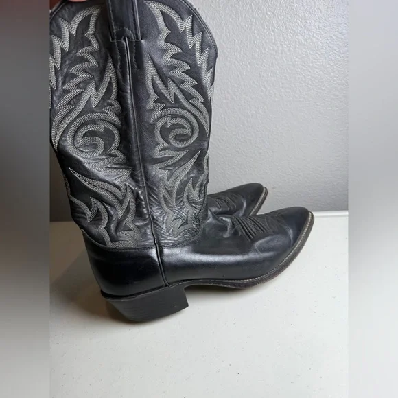 Justin Boots Mens Size 10 D Black Western Cowboy Pointed Toe Embroidered Design - Picture 2 of 8
